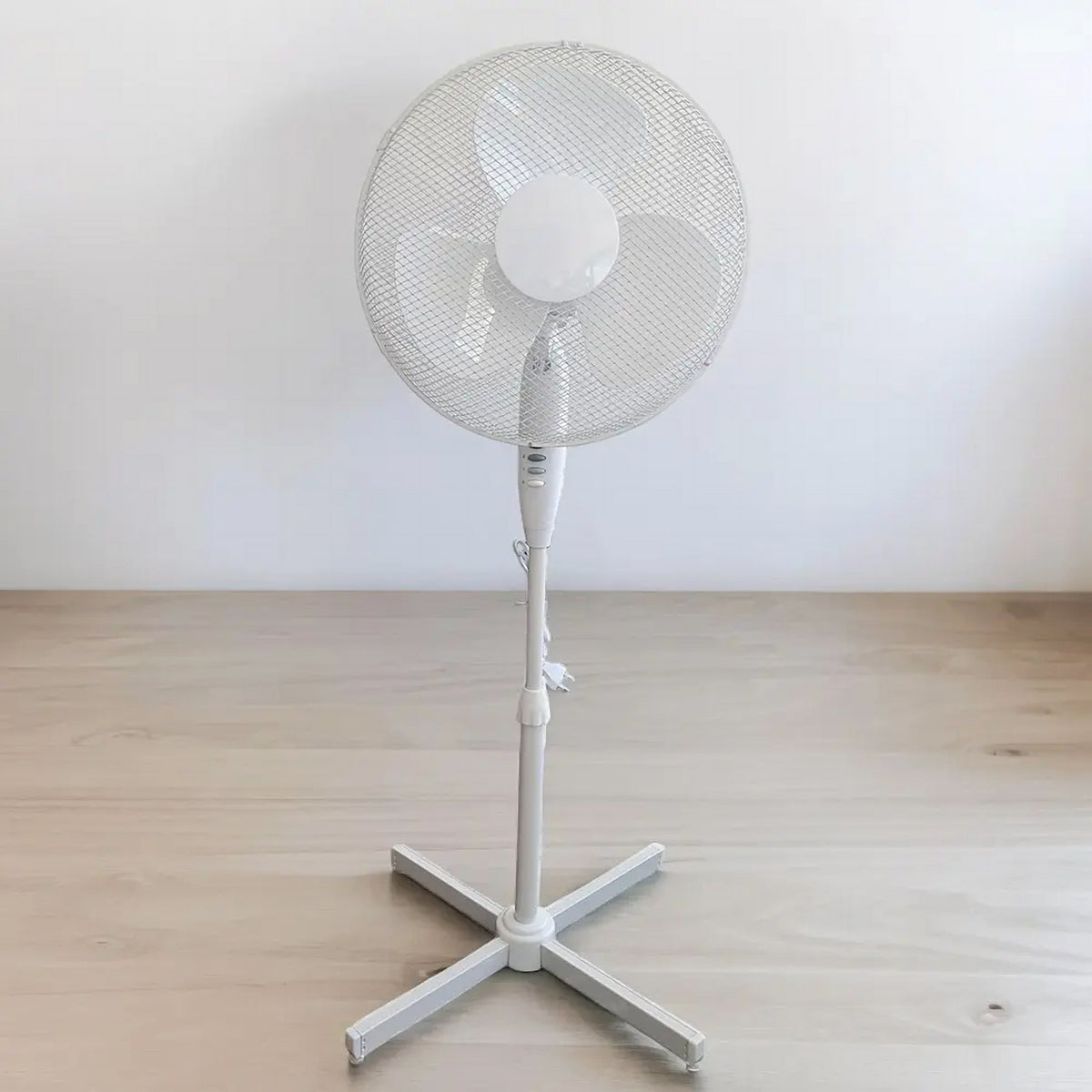 Ventilator cu Picior VEN-2, 50W, 16 Inch cu 5 Elice, 3 Viteze, Înălțime Reglabil