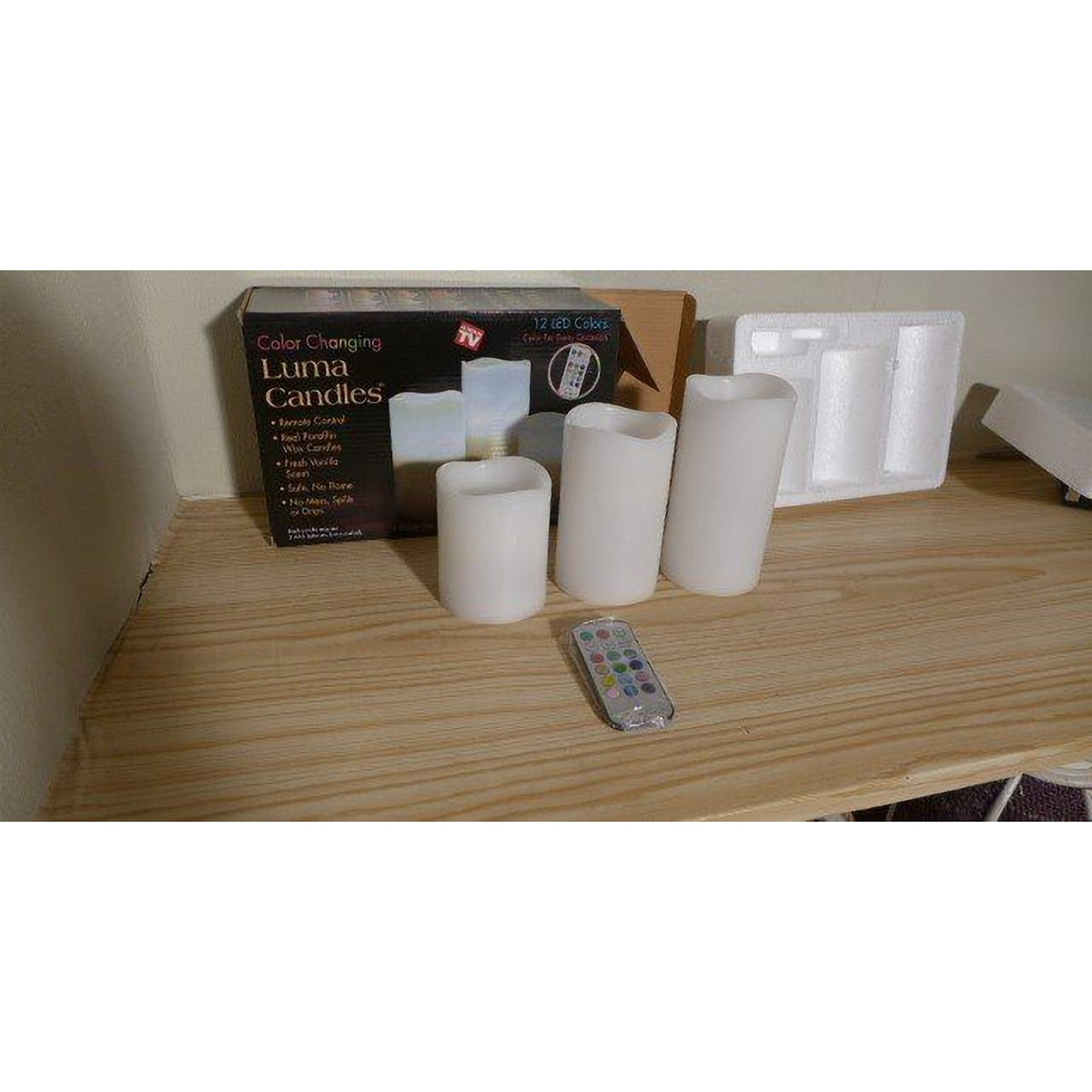 Lumânări LED cu Telecomandă, Set de 3, în 12 Culori, Luma Candles