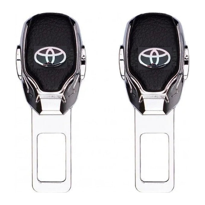 Cleme metalice pentru centura de siguranță Toyota Corolla Cross cu logo în relief, set 2 buc