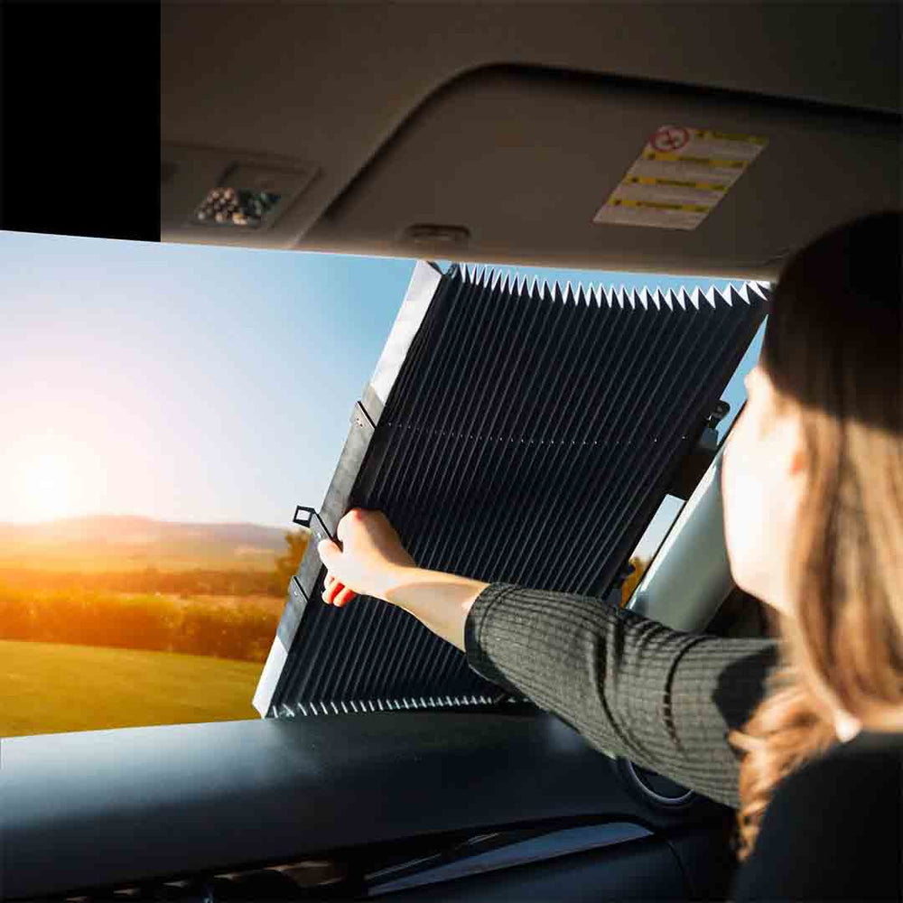 Copertină Parasolar Auto Retractabilă cu Ventuze – Protejează Interiorul de Soare și Decolorare
